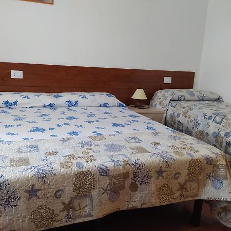 Appartamenti Gli Alberi 카폴리베리 외부 사진