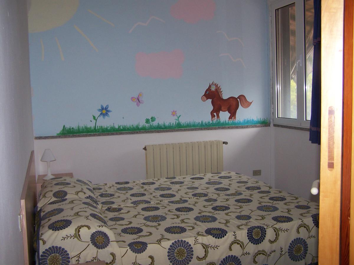 Appartamenti Gli Alberi 카폴리베리 외부 사진